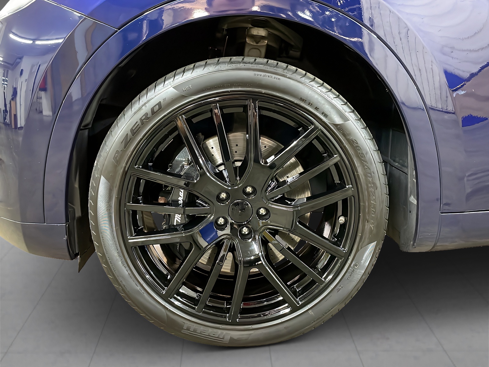 MASERATI Levante 3.0 V6 S - 15