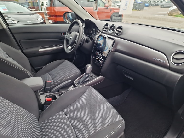 suzuki Gallery 20