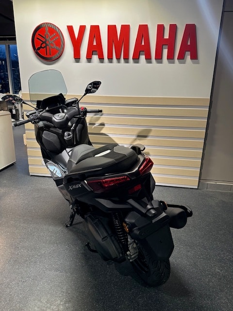 YAMAHA X-Max YP 125 Tech Max - 2