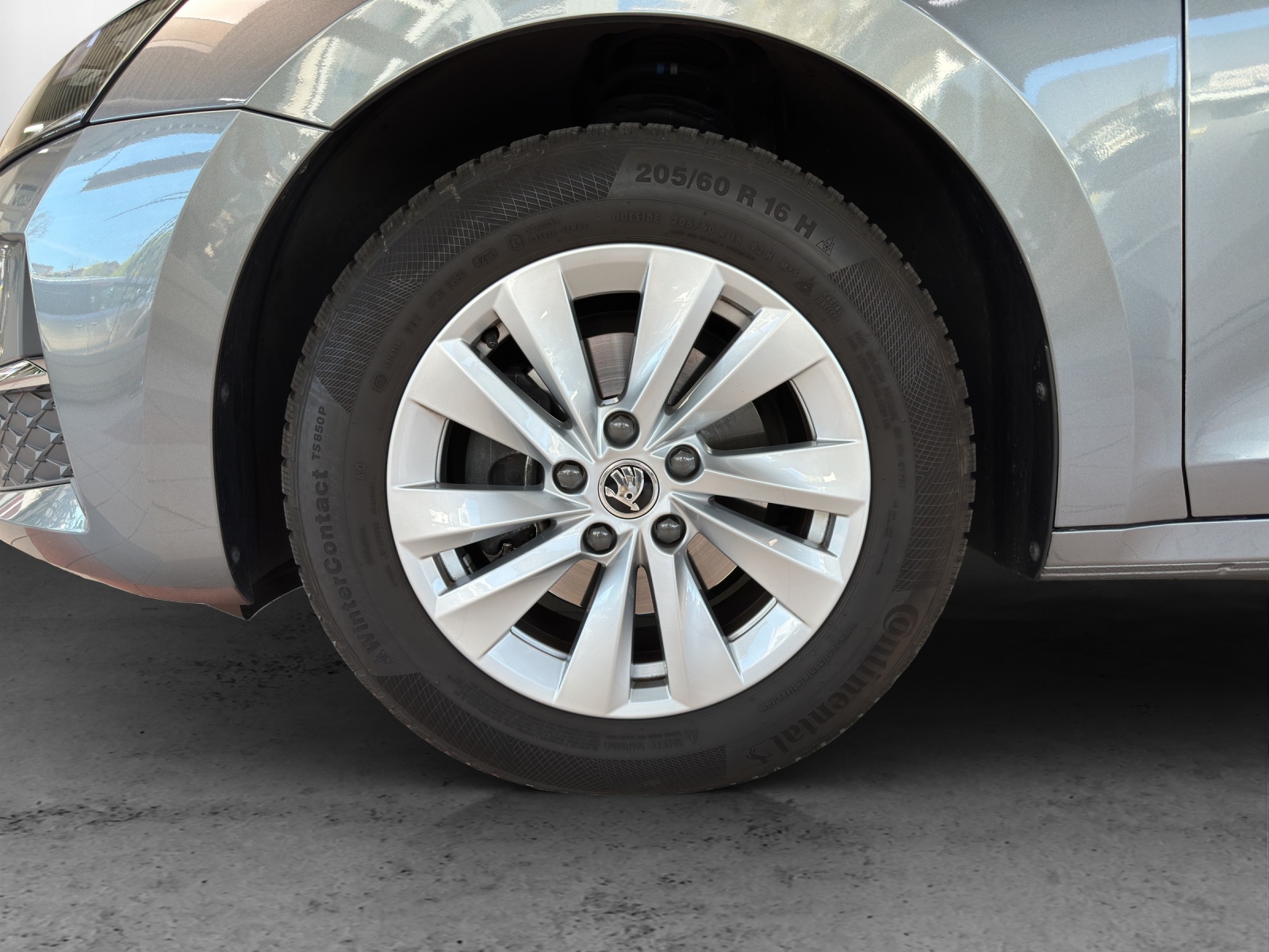 SKODA Octavia Combi 2.0 TDI DSG Selection - 13