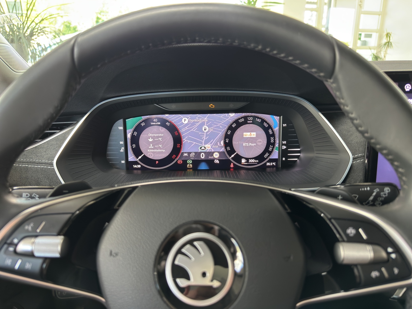 SKODA Octavia Combi 2.0 TDI DSG Selection - 8