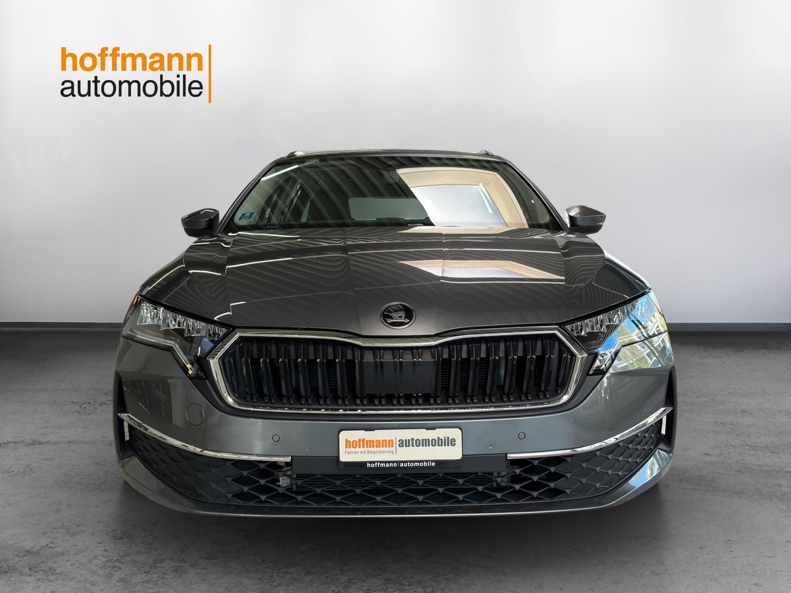 SKODA Octavia Combi 2.0 TDI DSG Selection - 2