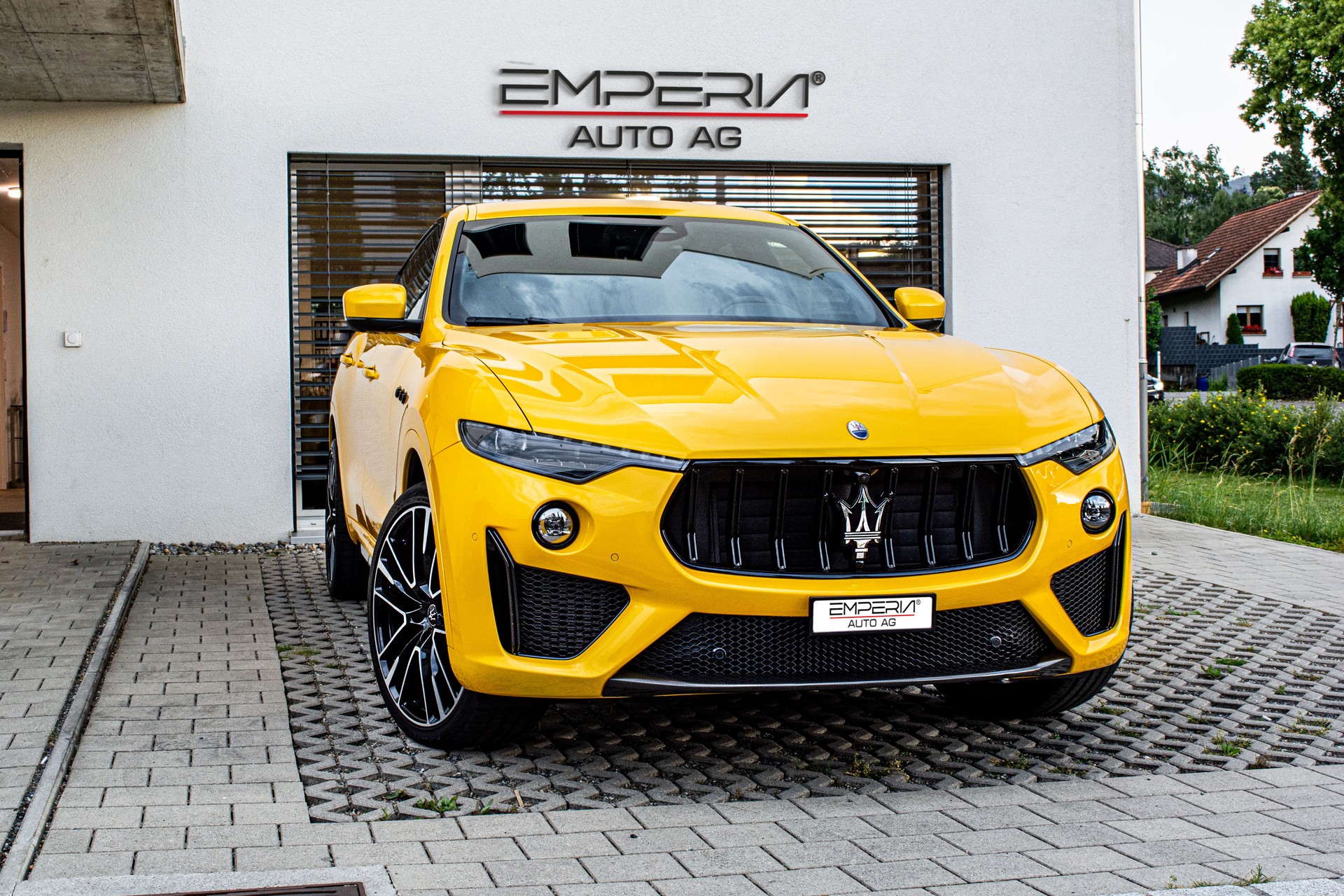 MASERATI Levante 3.8 V8 Trofeo Q4 Launch Edition "1 of 100" - 3