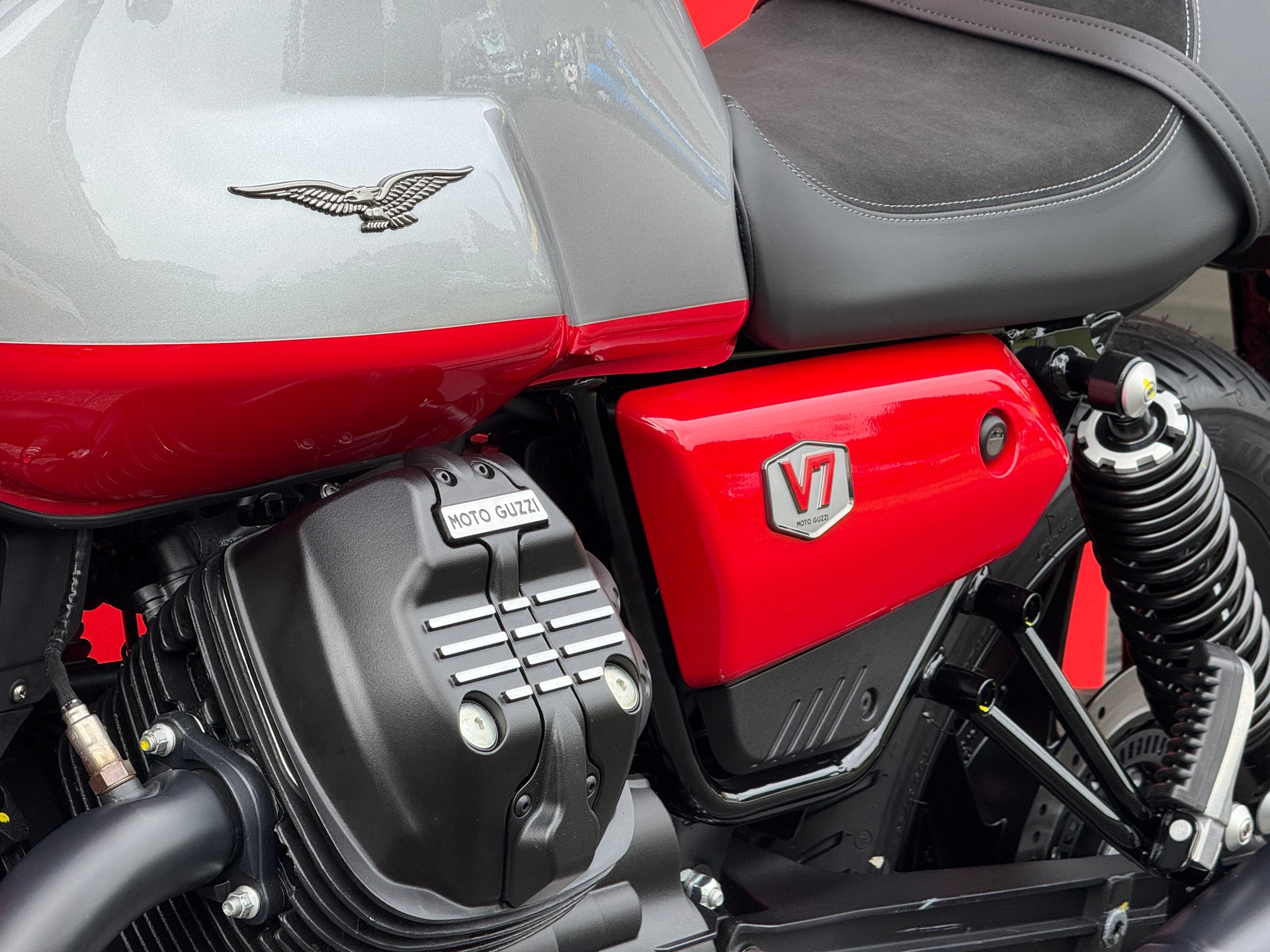 MOTO GUZZI V7 IV 850 Stone Corsa - 3