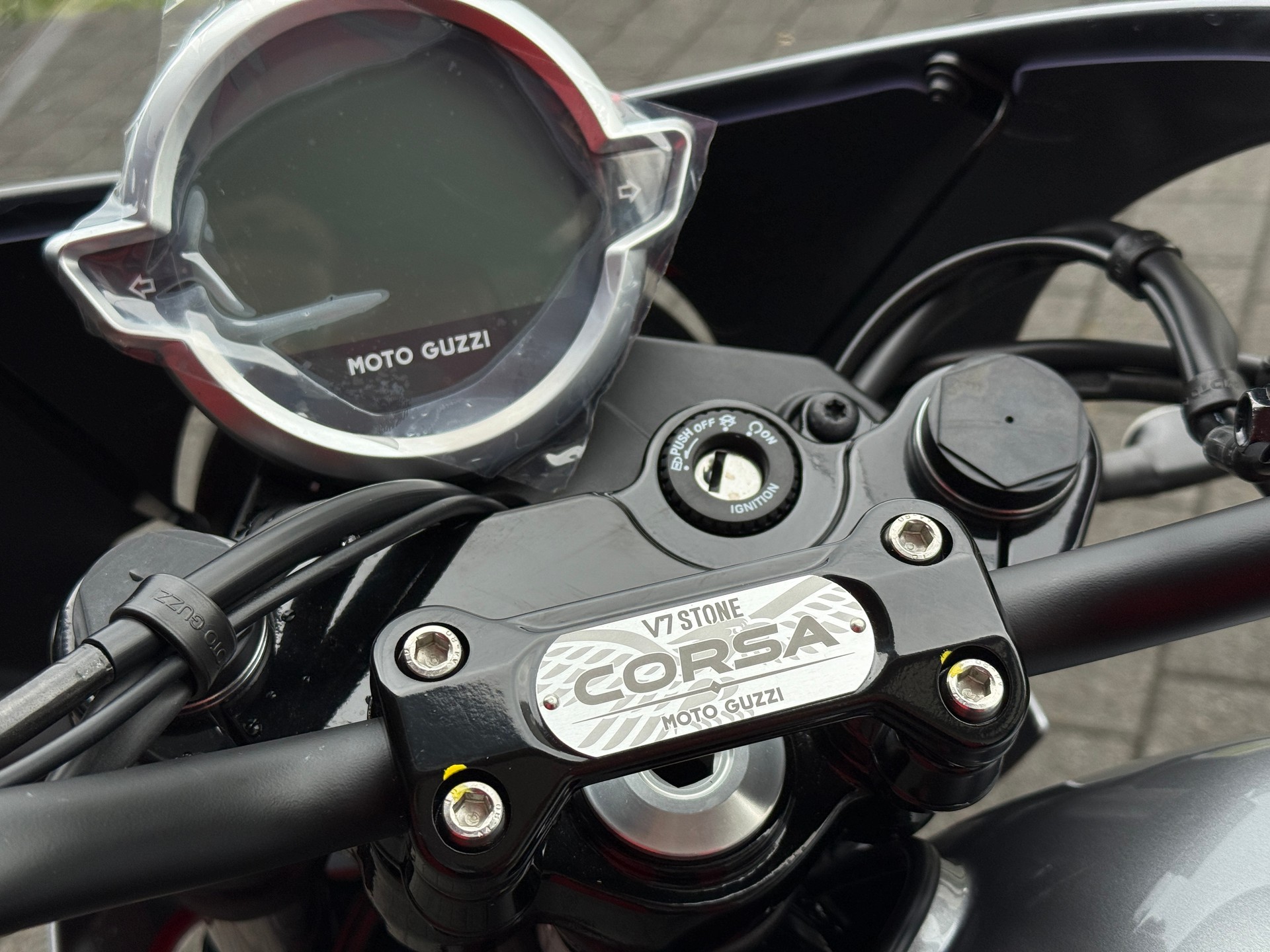MOTO GUZZI V7 IV 850 Stone Corsa - 13