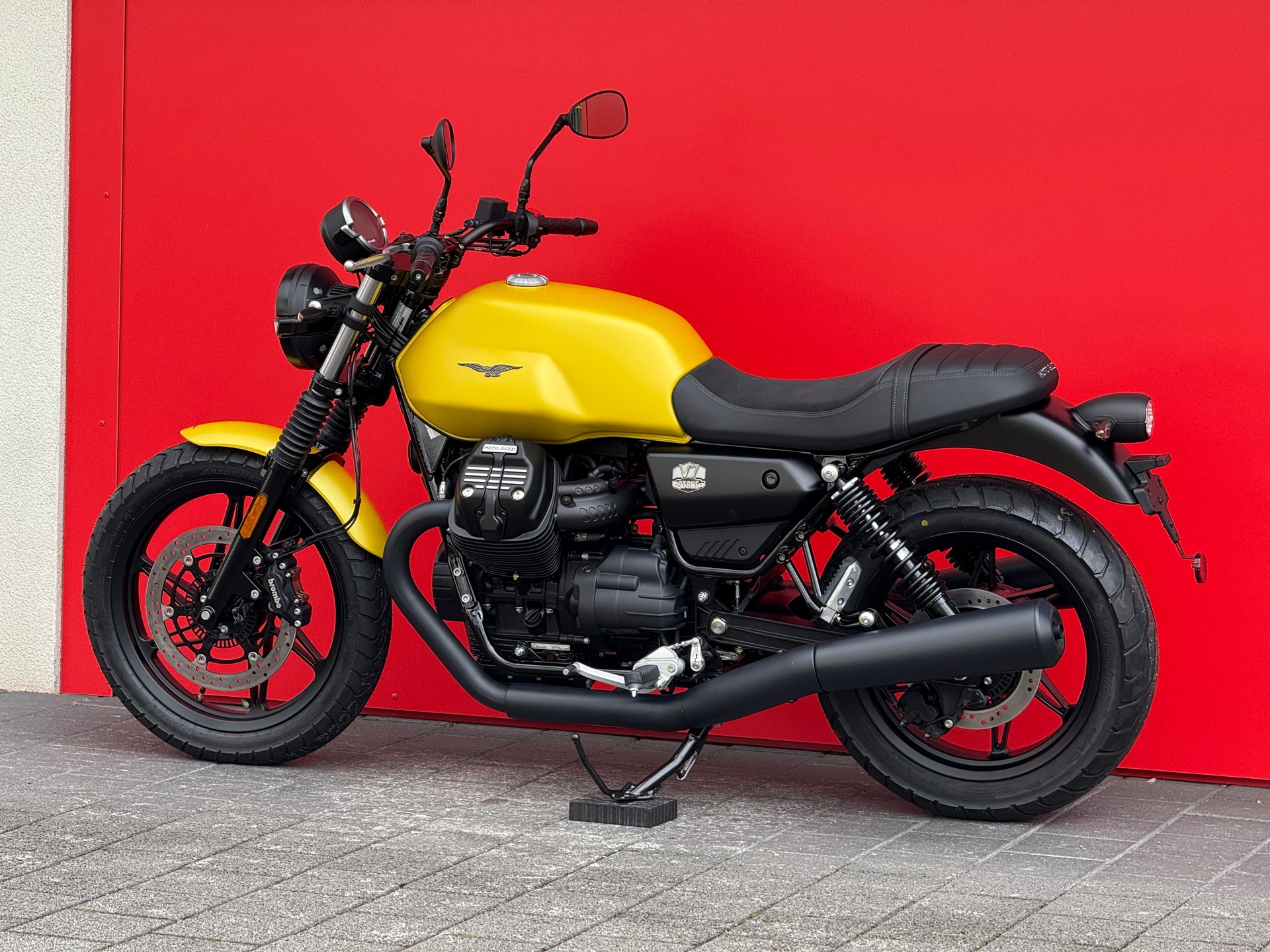MOTO GUZZI V7 IV 850 Stone - 14