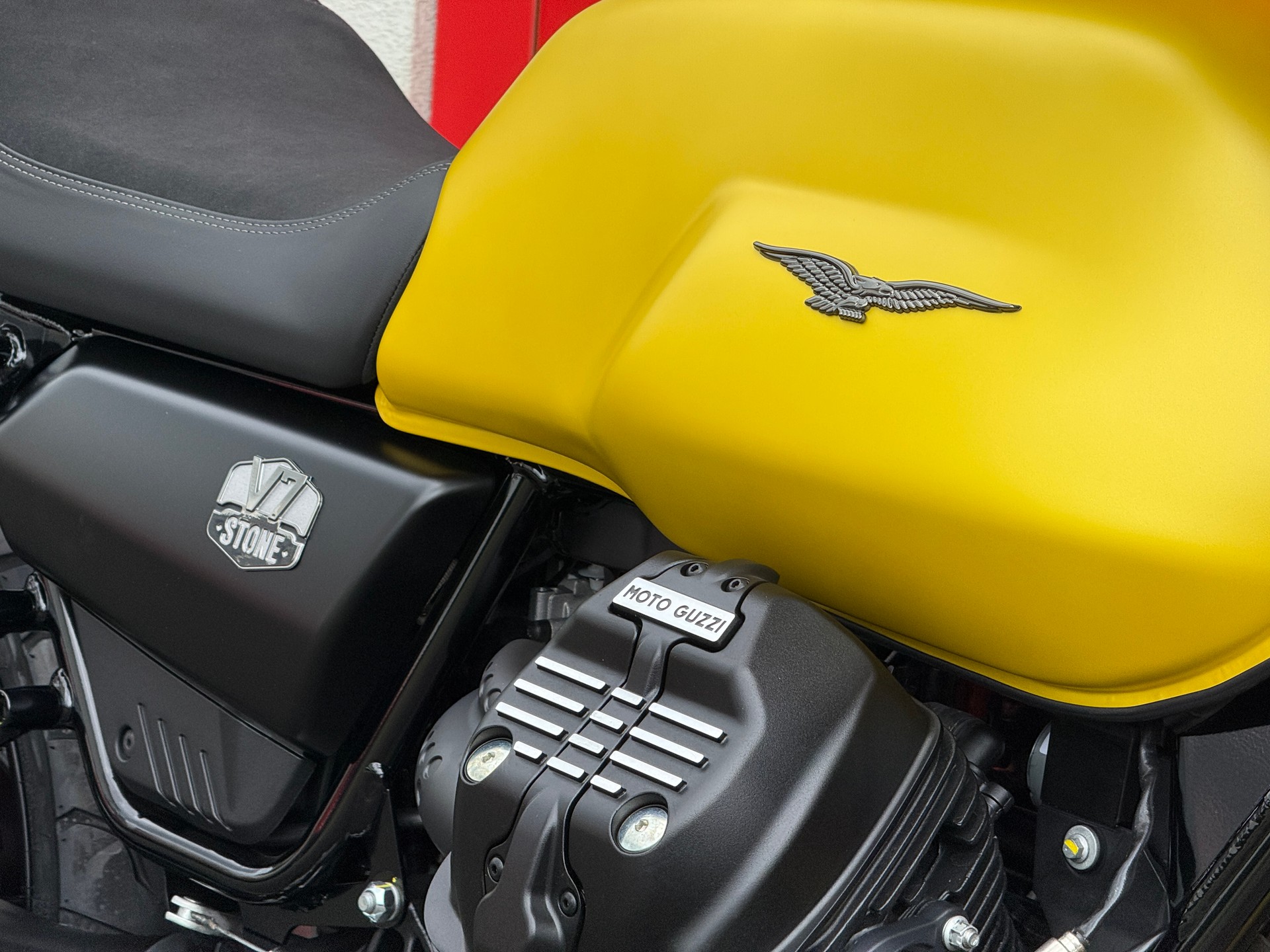 MOTO GUZZI V7 IV 850 Stone - 6