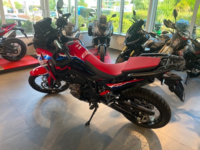 HONDA CRF 1100 DCT Africa Twin - 2