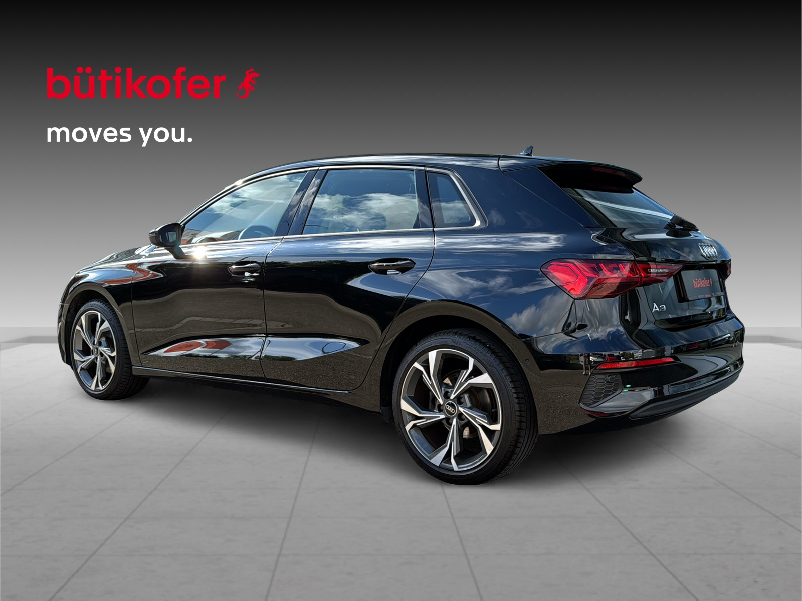 AUDI A3 Sportback 35 TFSI Attraction S-tronic - 4