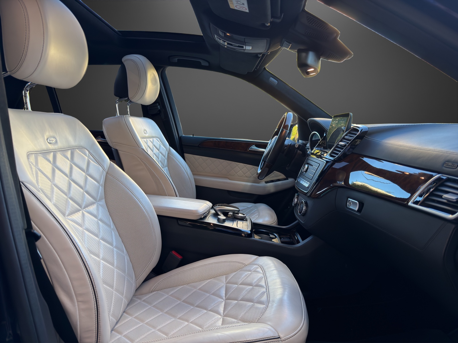 MERCEDES-BENZ GLE 500 Executive 4Matic 9G-Tronic - 13