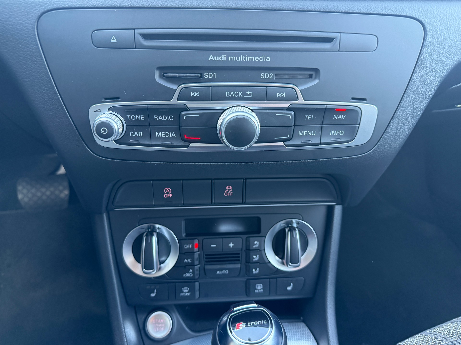 AUDI Q3 1.4 TFSI S-tronic - 13