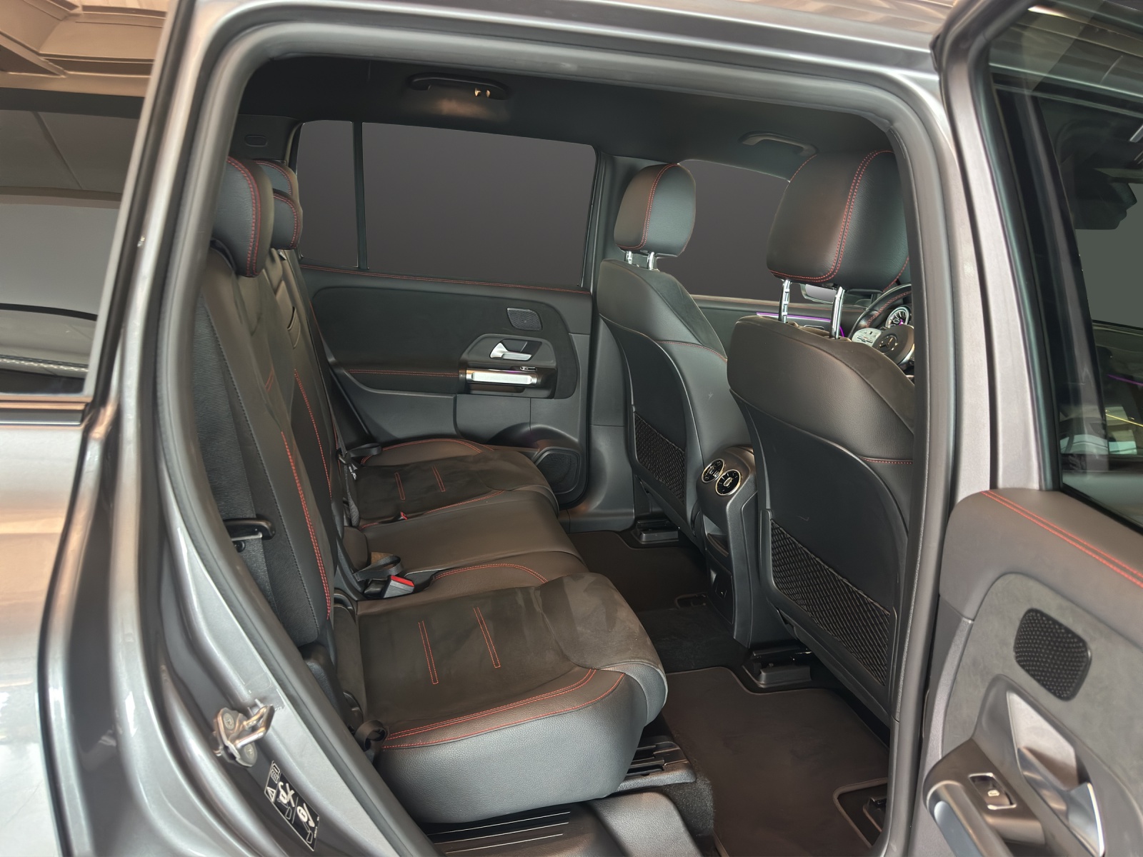 MERCEDES-BENZ EQB 350 AMG Line 4Matic - 12