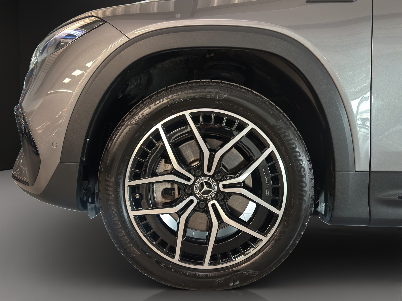 MERCEDES-BENZ EQB 350 AMG Line 4Matic - 8