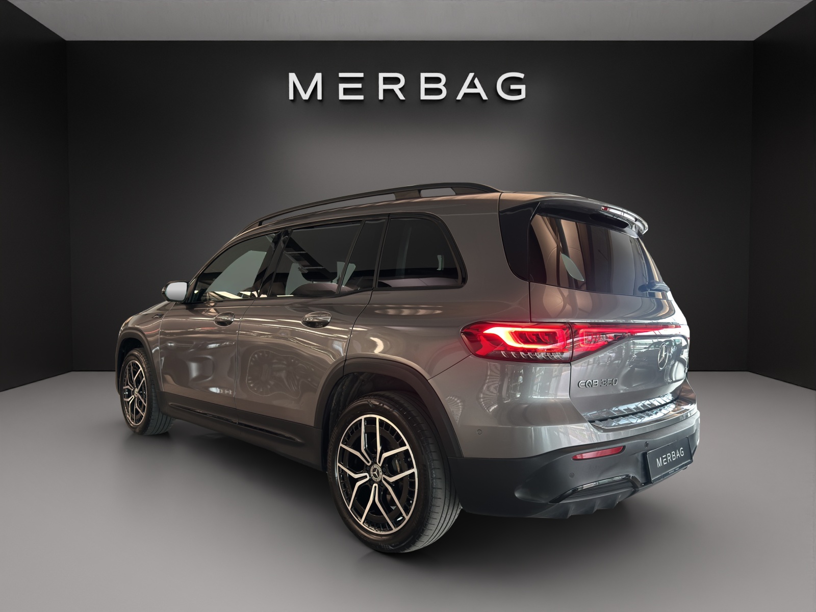 MERCEDES-BENZ EQB 350 AMG Line 4Matic - 4