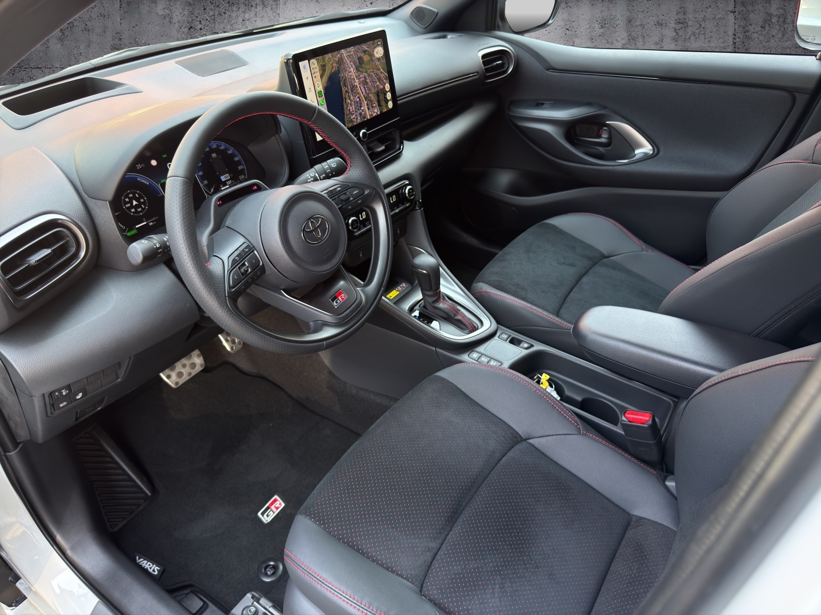 TOYOTA Yaris 1.5 VVT-i HSD GR Sport *10 Jahre Garantie* - 7