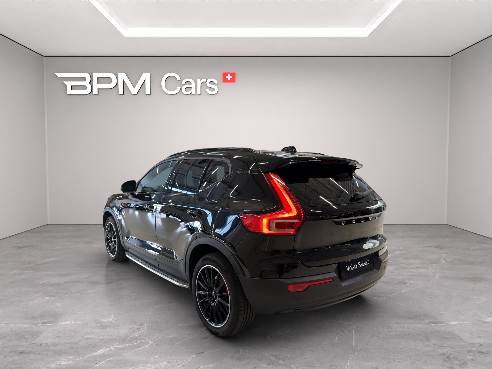 VOLVO XC40 1.5 T4 PiH R-Design - 6