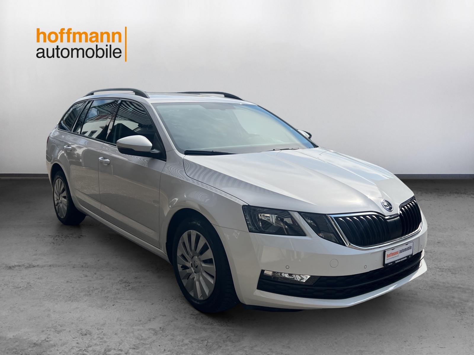 SKODA Octavia Combi 1.6 TDI Ambition DSG - 3