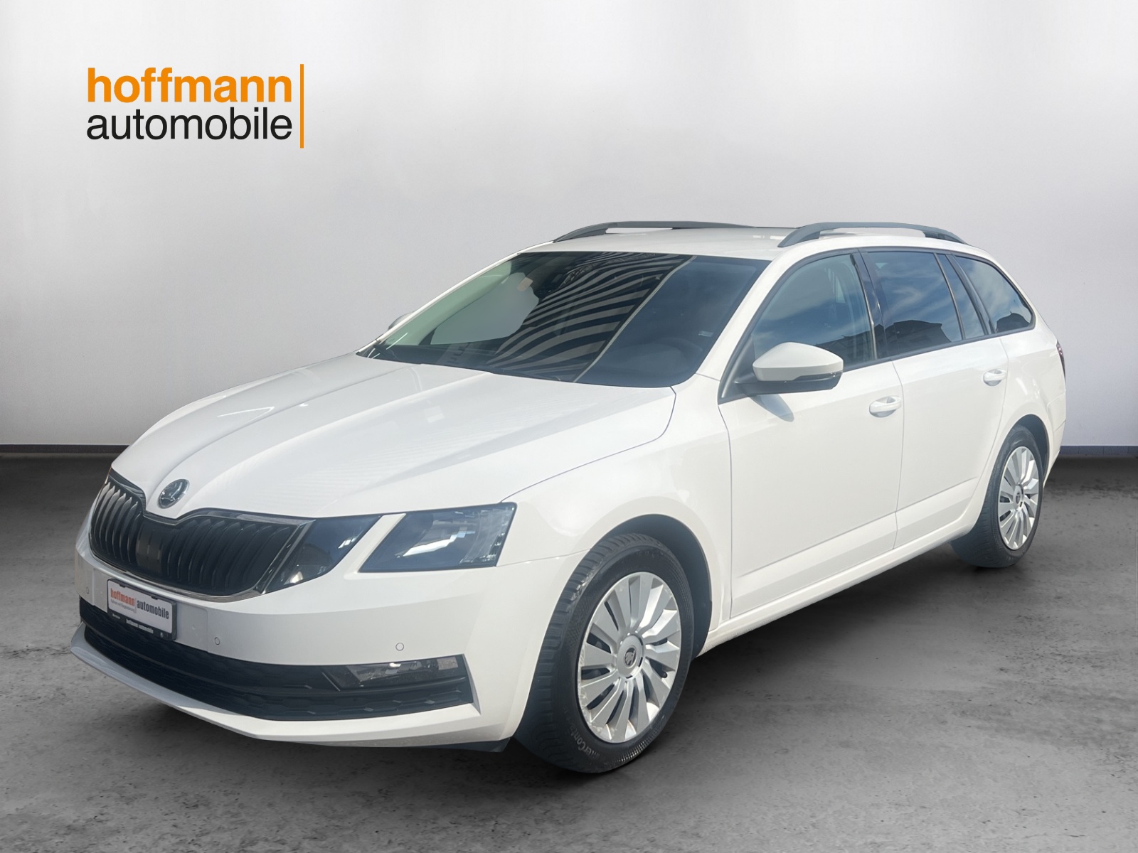 SKODA Octavia Combi 1.6 TDI Ambition DSG - 1
