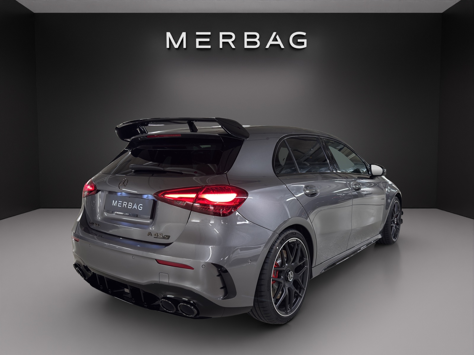 MERCEDES-BENZ A AMG 45 S 4Matic+ 8G-DCT - 7