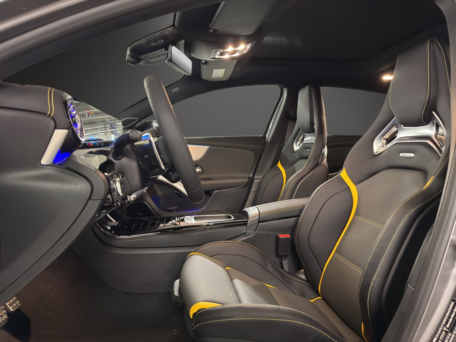 MERCEDES-BENZ A AMG 45 S 4Matic+ 8G-DCT - 10