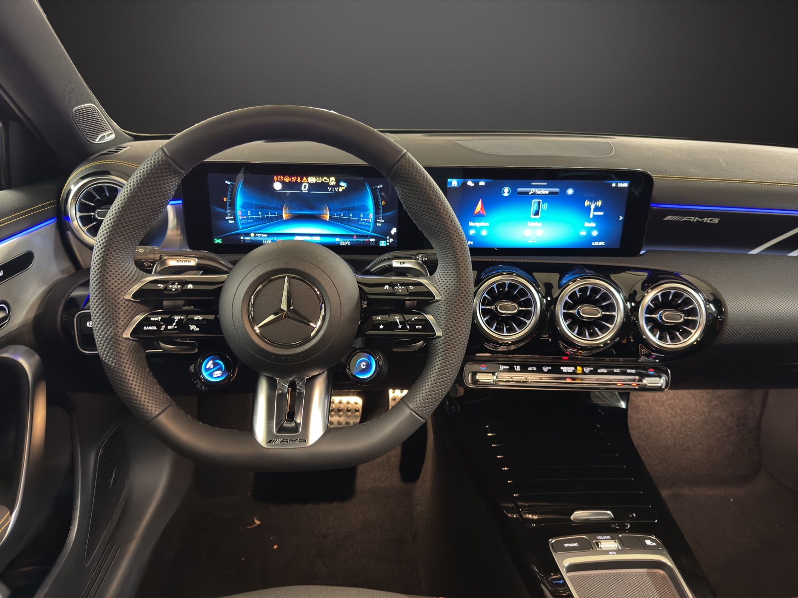 MERCEDES-BENZ A AMG 45 S 4Matic+ 8G-DCT - 12