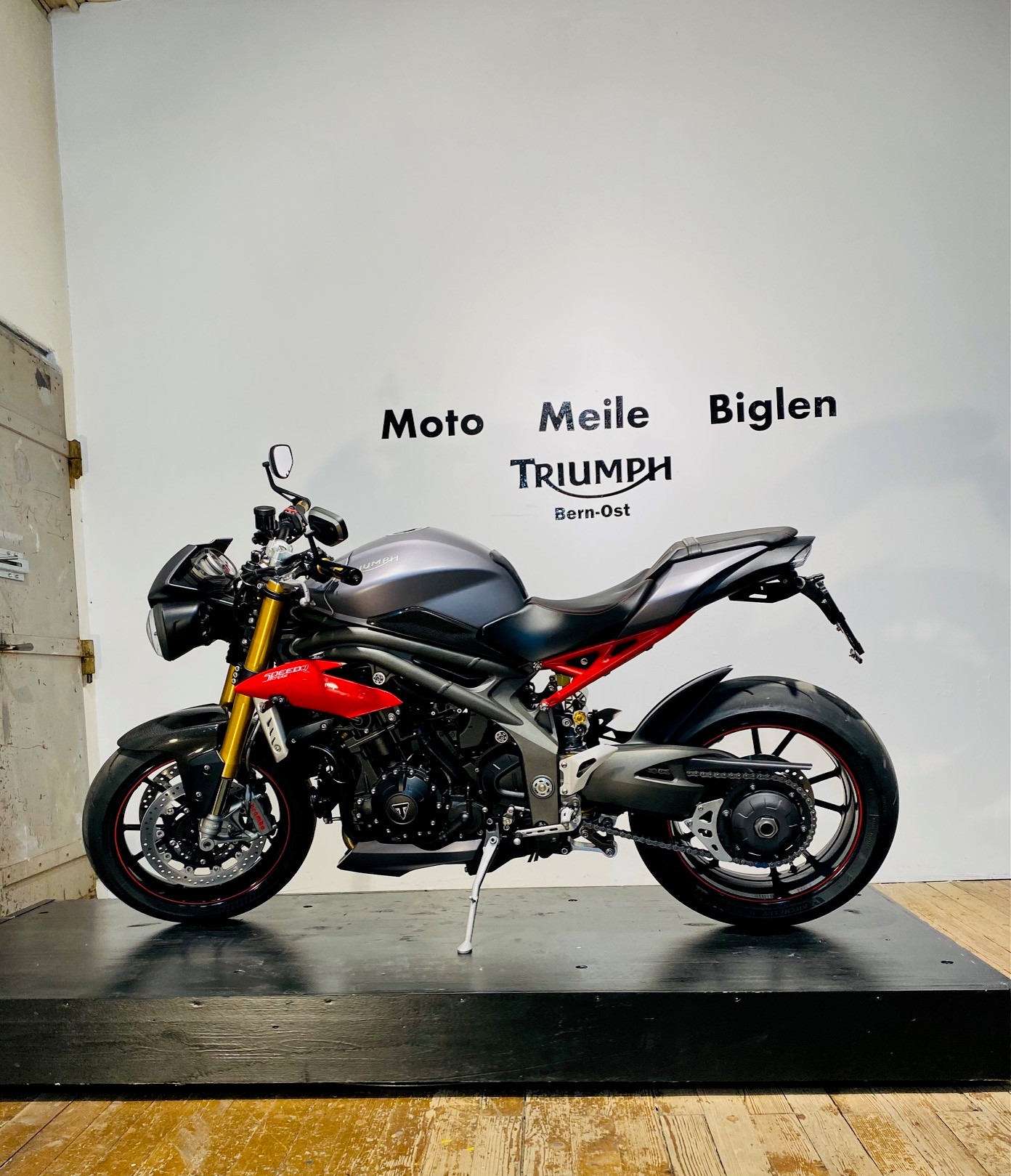 TRIUMPH Speed Triple R 1050 ABS - 4