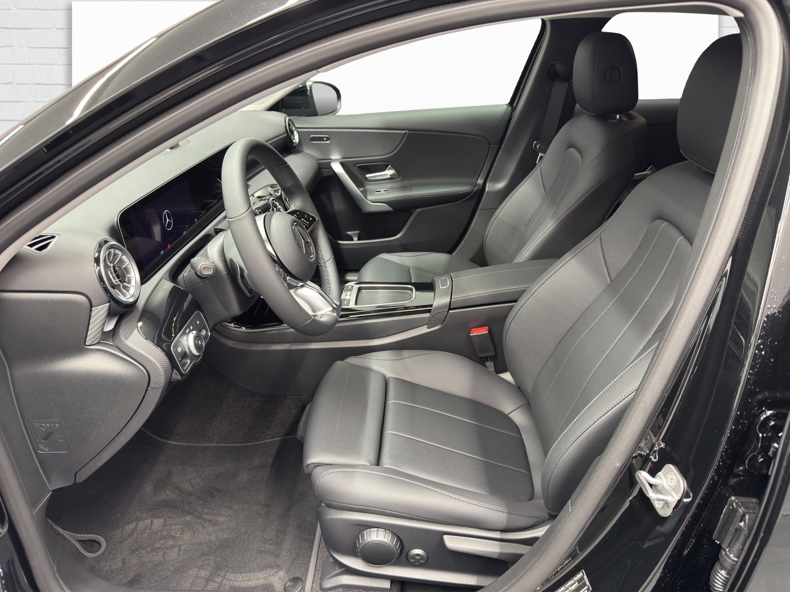 MERCEDES-BENZ A 200 Night Star - 7