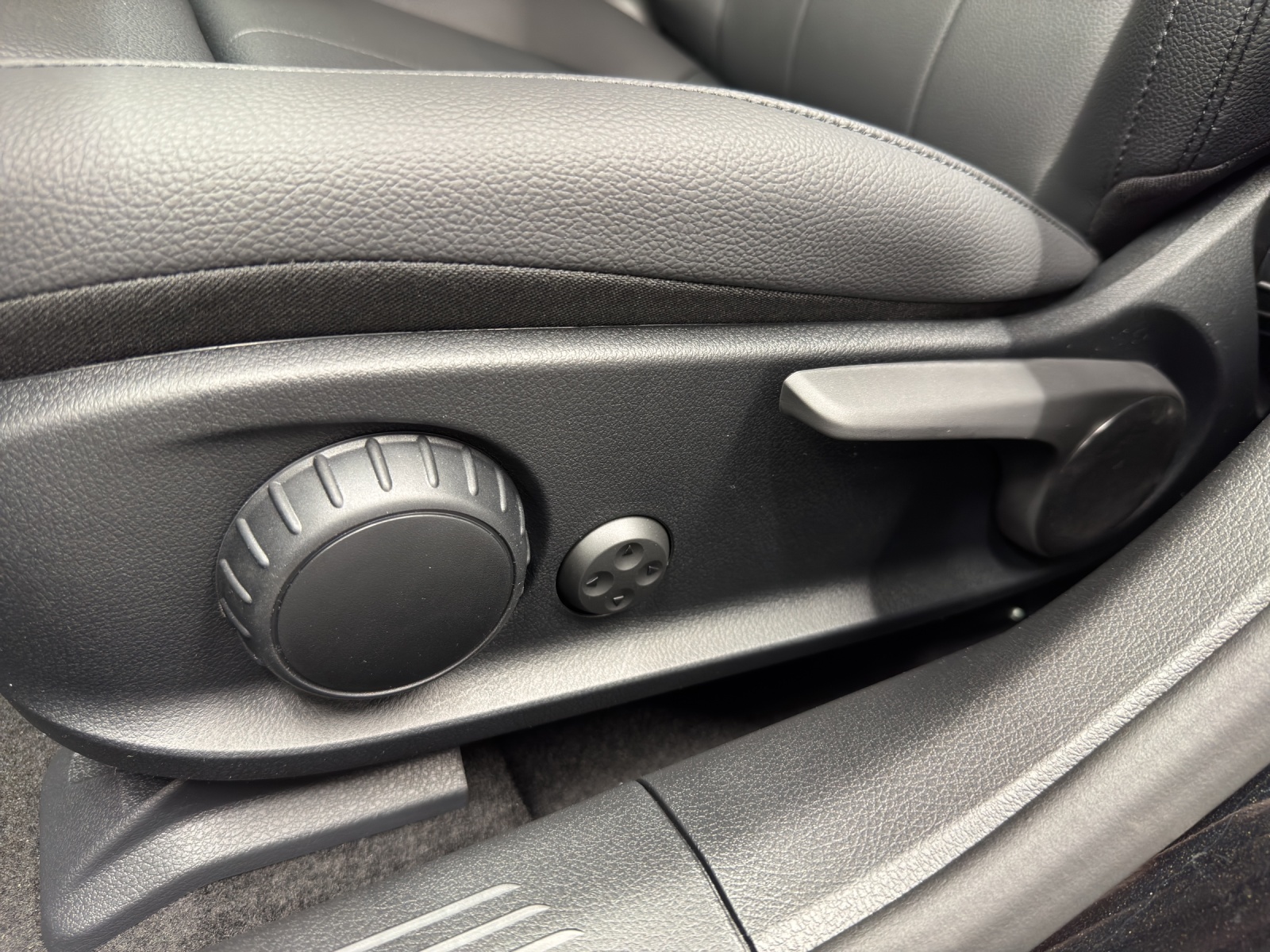 MERCEDES-BENZ A 200 Night Star - 13