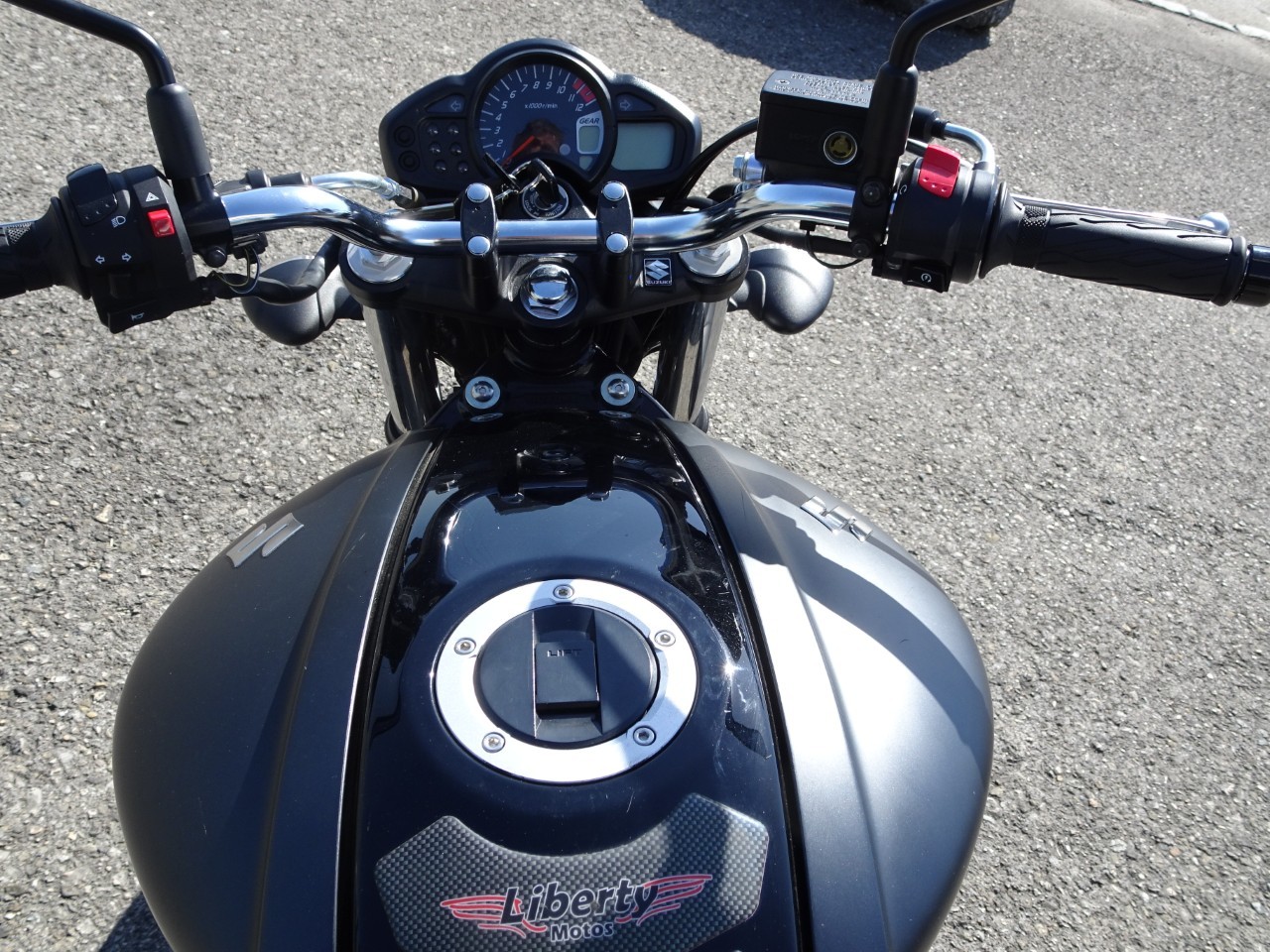 SUZUKI SFV 650 Gladius ABS - 6