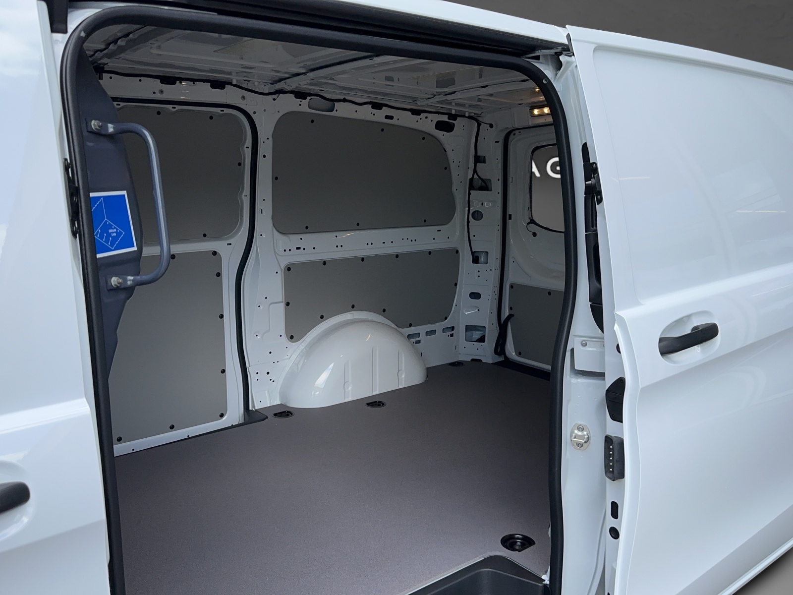 MERCEDES-BENZ Vito 114 CDI Lang 9G-Tronic 4M Base - 8