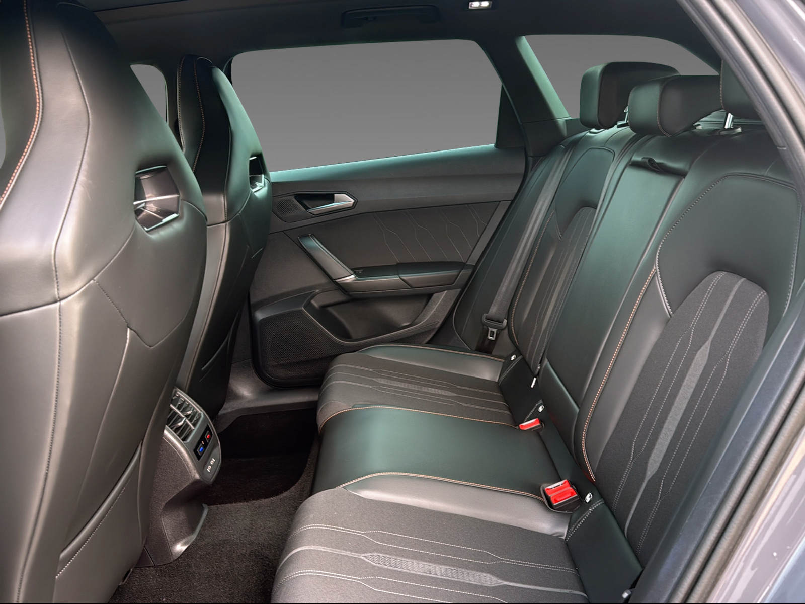 CUPRA Leon ST 1.4 eHybrid DSG - 12