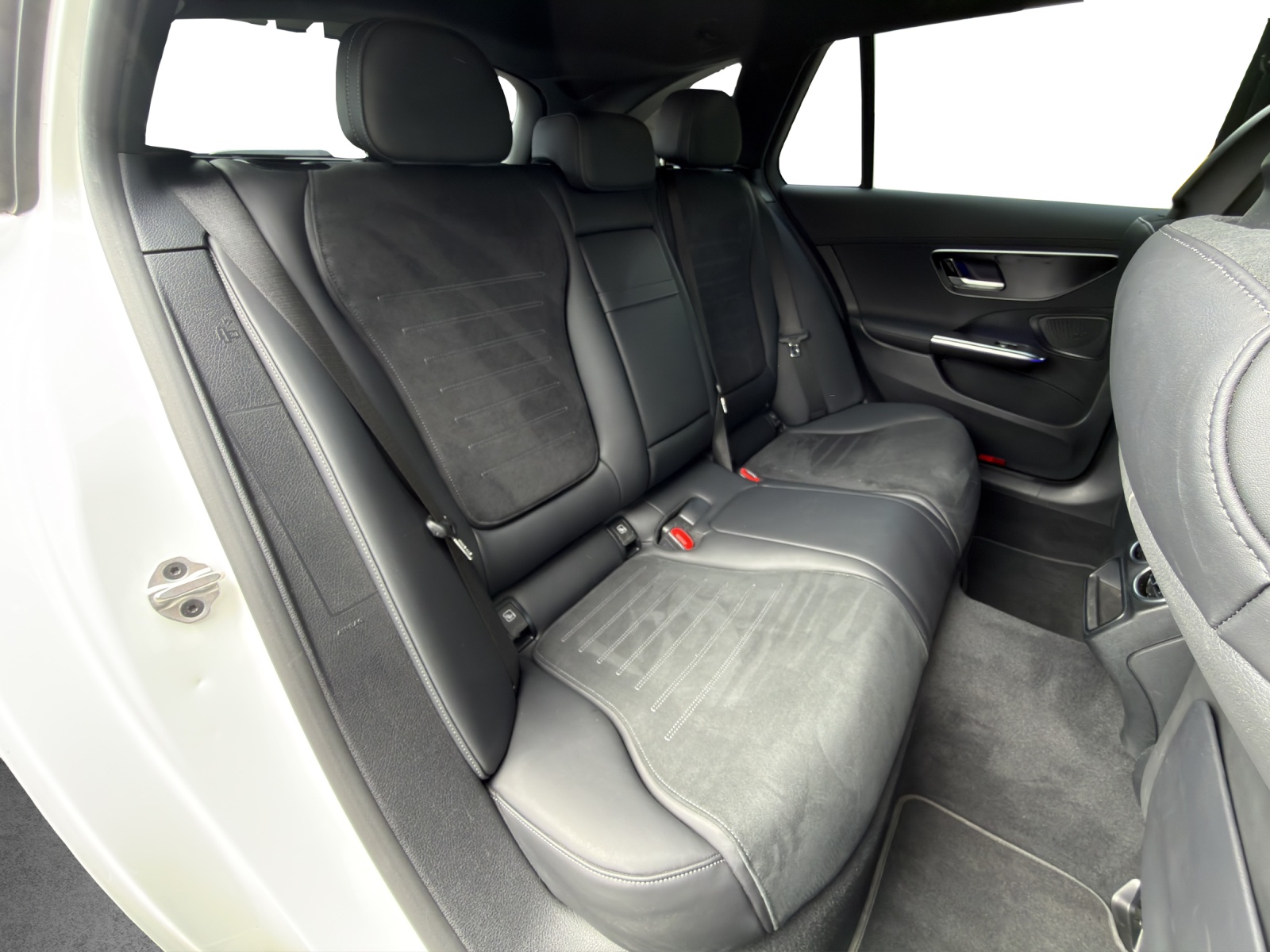 MERCEDES-BENZ C 220 d T 4M AMG Line - 16