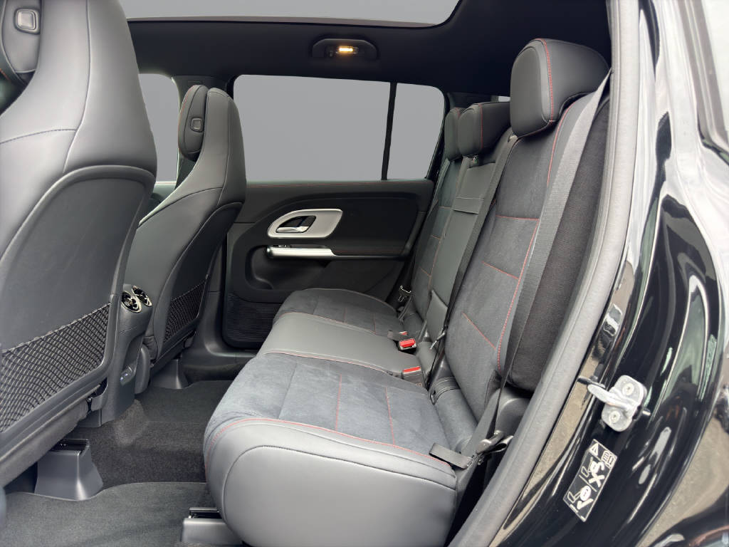 MERCEDES-BENZ GLB 220 4matic - 13