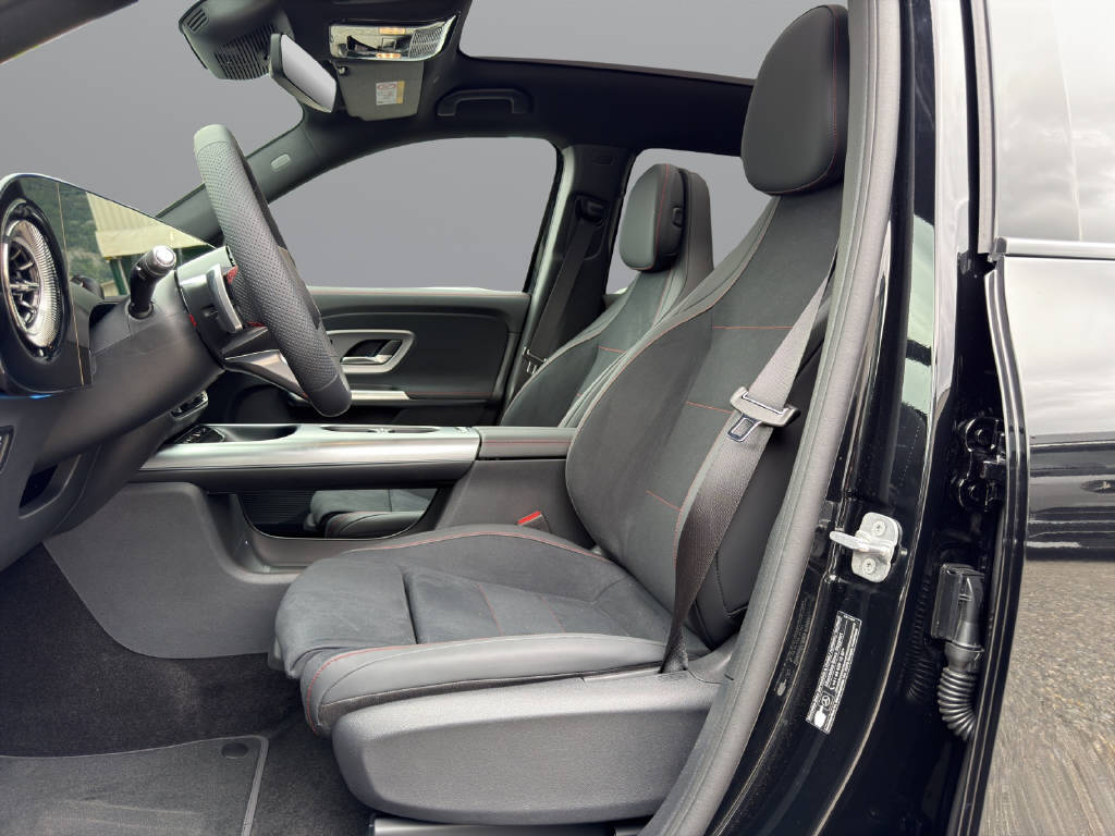 MERCEDES-BENZ GLB 220 4matic - 8