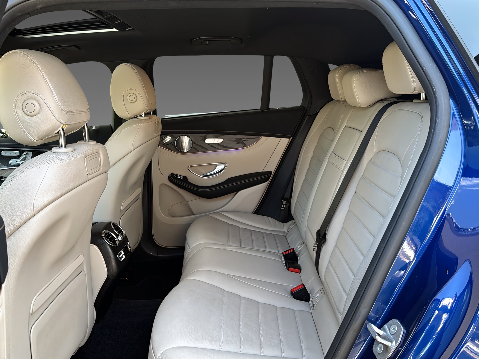 MERCEDES-BENZ EQC 400 AMG Line 4Matic - 11