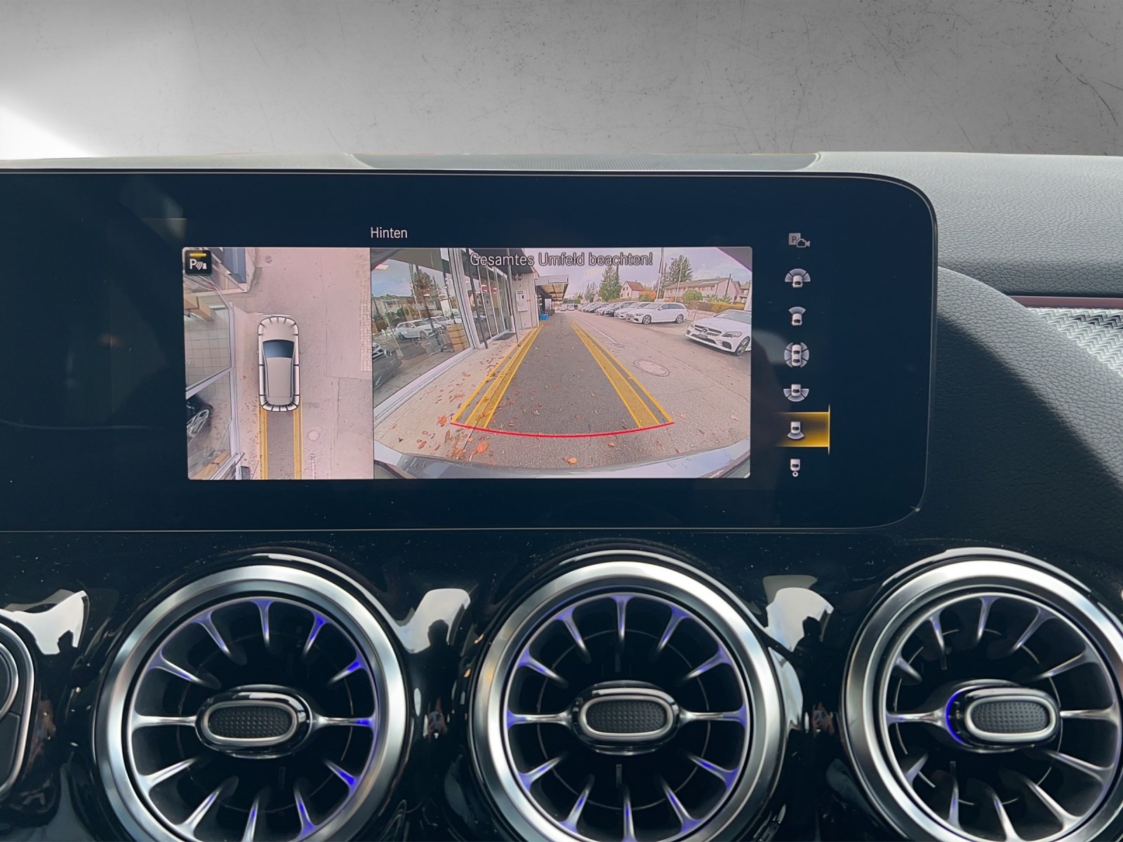 MERCEDES-BENZ B 220 d 4Matic AMG Line - 12