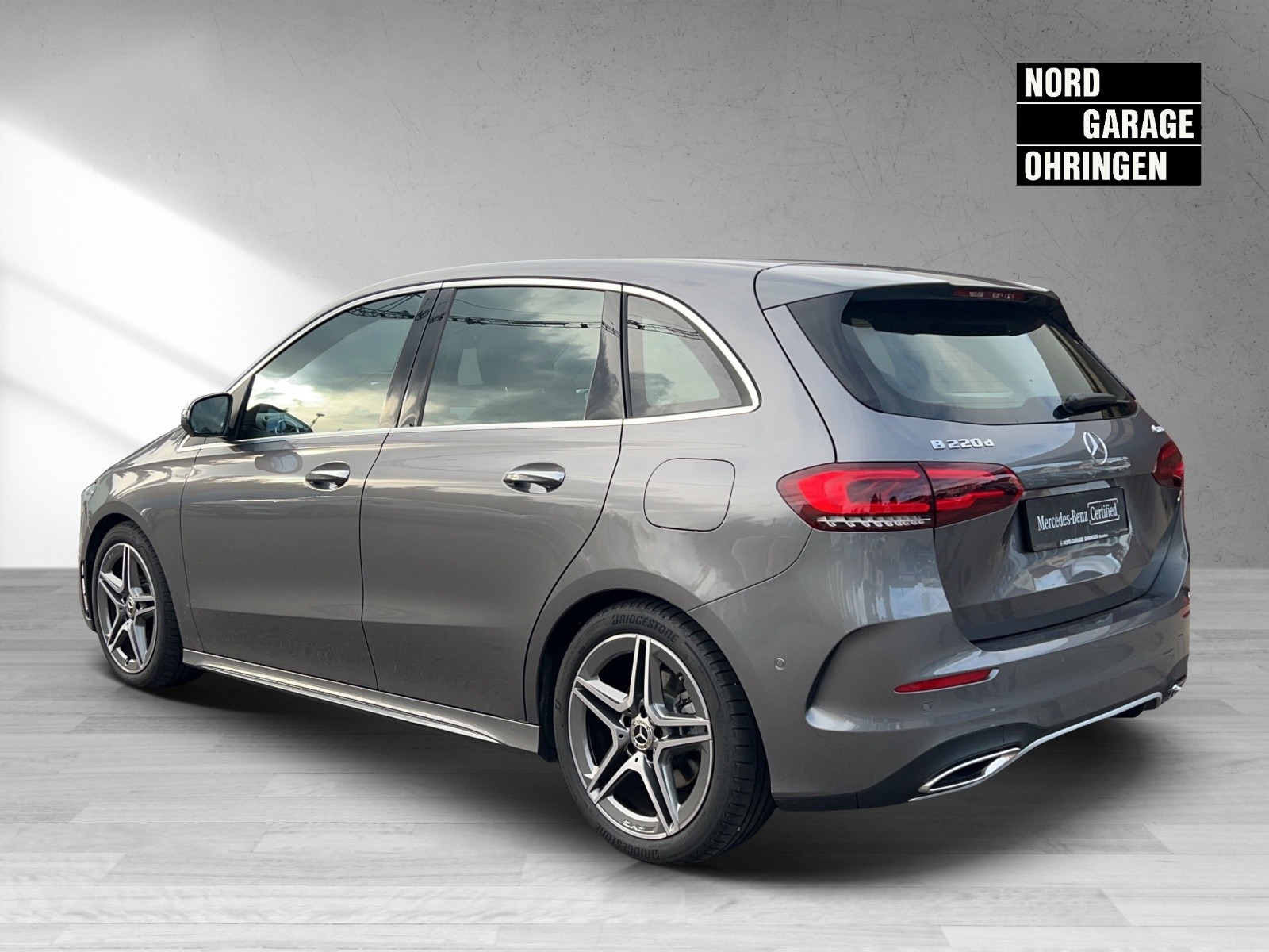 MERCEDES-BENZ B 220 d 4Matic AMG Line - 3