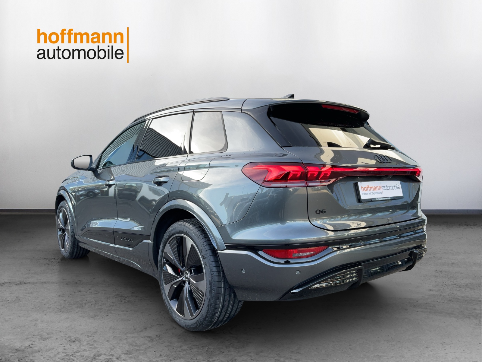 AUDI Q6 e-tron quattro - 6