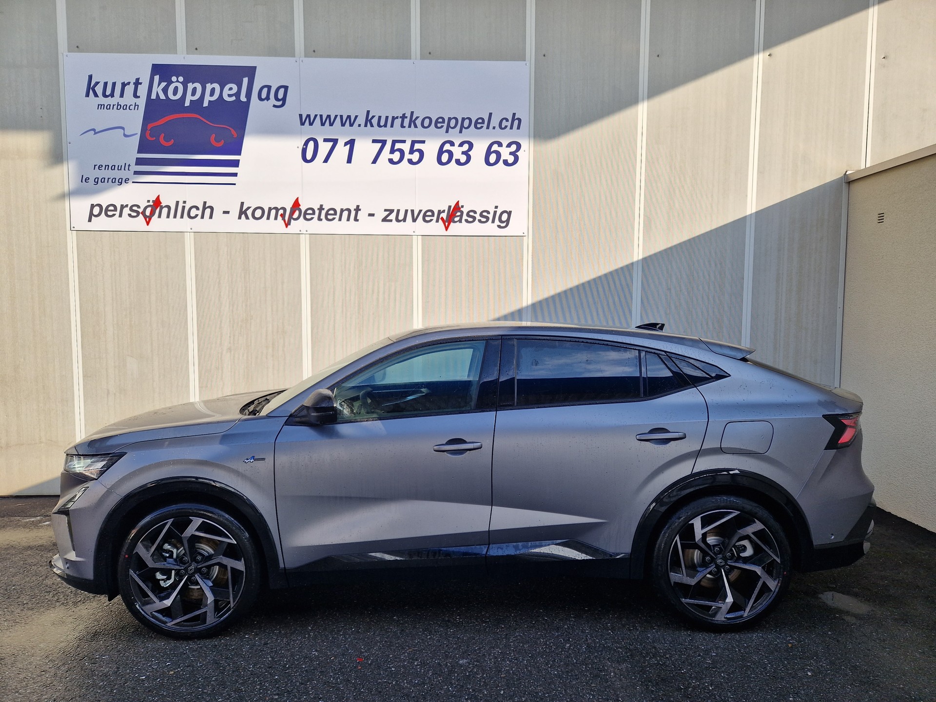 RENAULT Rafale 1.2 E-Tech Plug-in Hybrid 300 4x4 Atelier Alpine