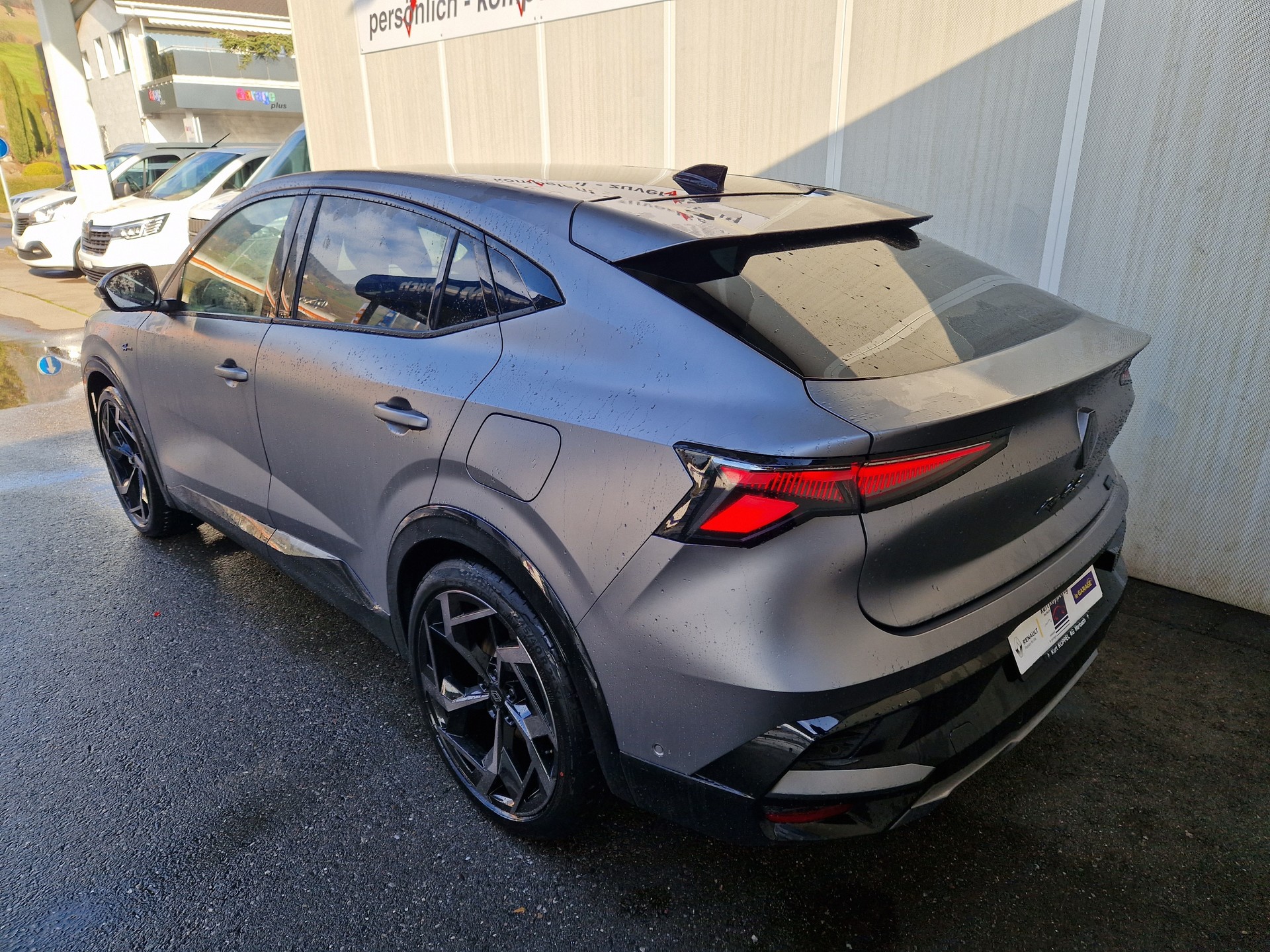 RENAULT Rafale 1.2 E-Tech Plug-in Hybrid 300 4x4 Atelier Alpine - 3