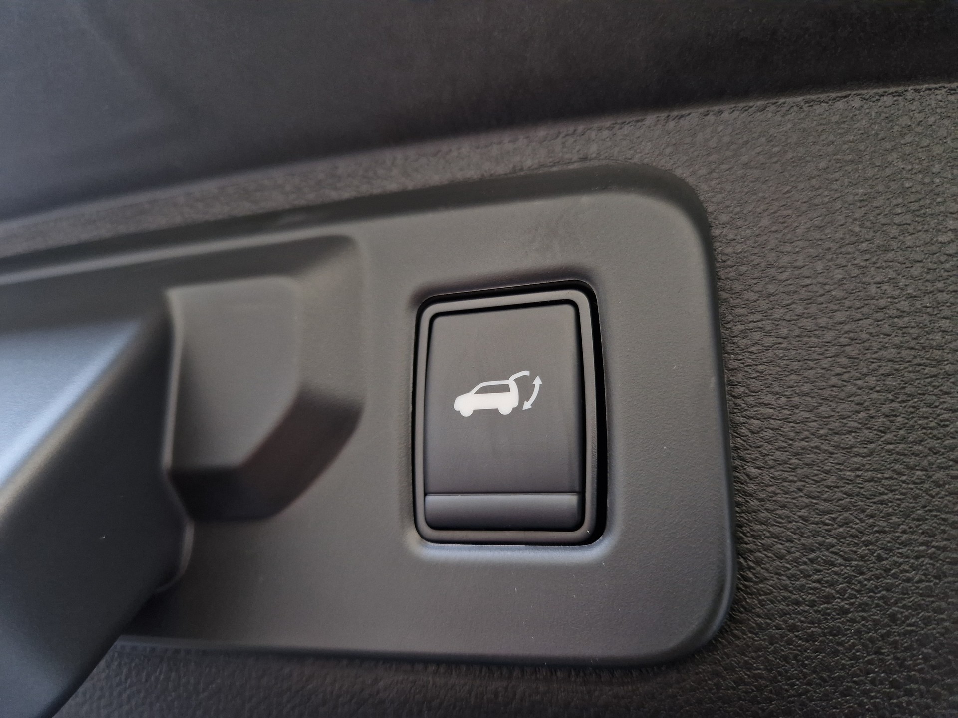 RENAULT Rafale 1.2 E-Tech Plug-in Hybrid 300 4x4 Atelier Alpine - 5