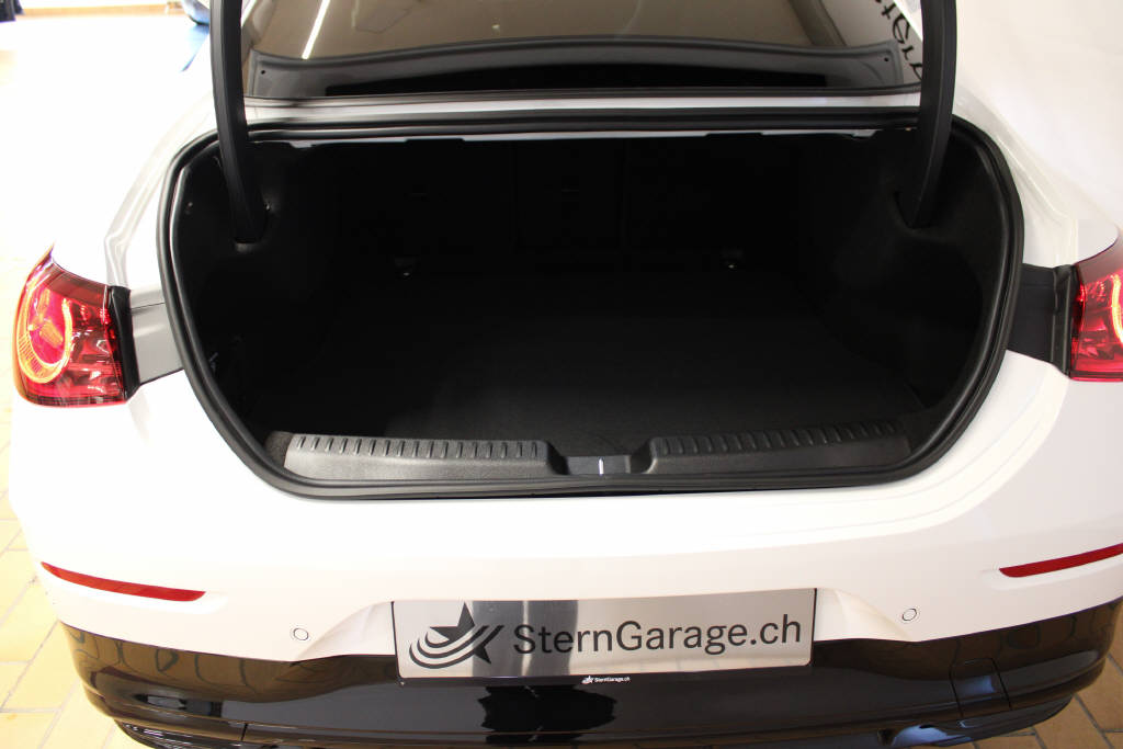 MERCEDES-BENZ CLA 220 4Matic AMG Line - 4