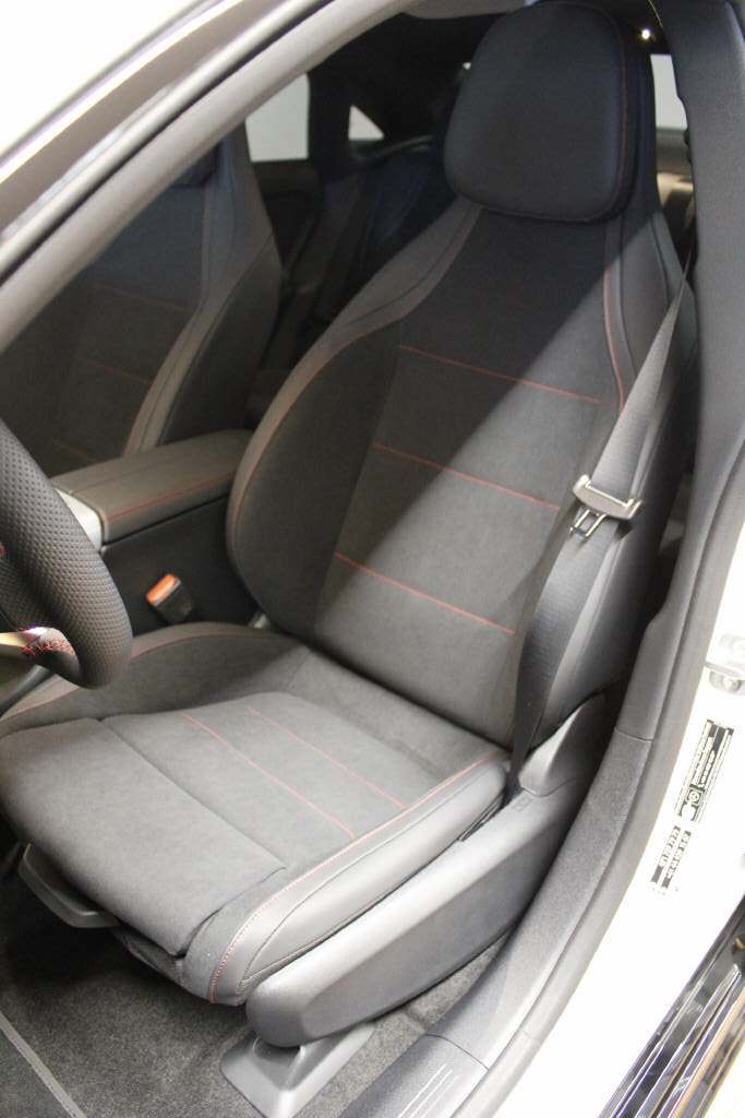 MERCEDES-BENZ CLA 220 4Matic AMG Line - 5