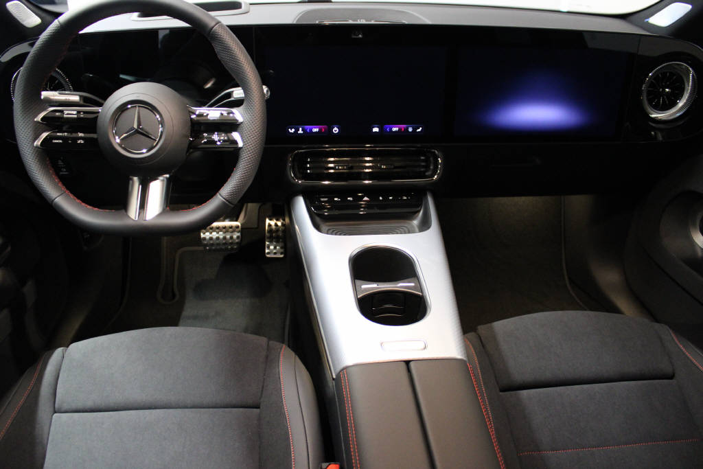 MERCEDES-BENZ CLA 220 4Matic AMG Line - 8