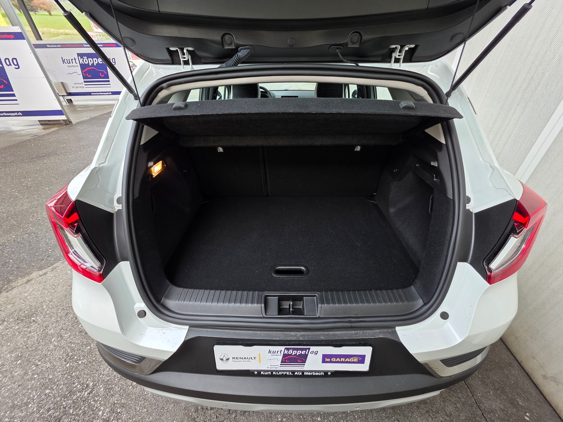 RENAULT Captur 1.3 TCe EDC Zen EDC - 4