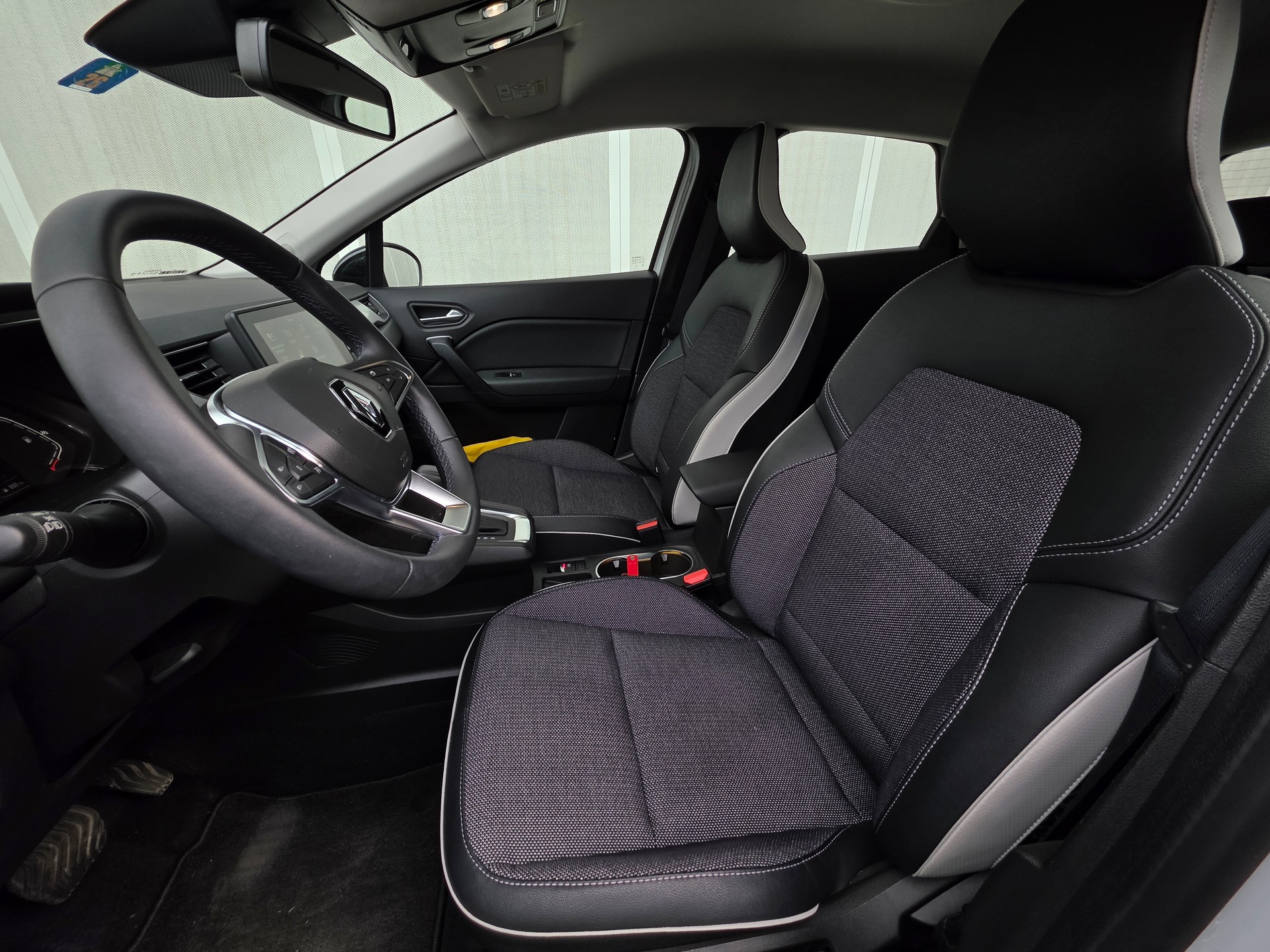 RENAULT Captur 1.3 TCe EDC Zen EDC - 8