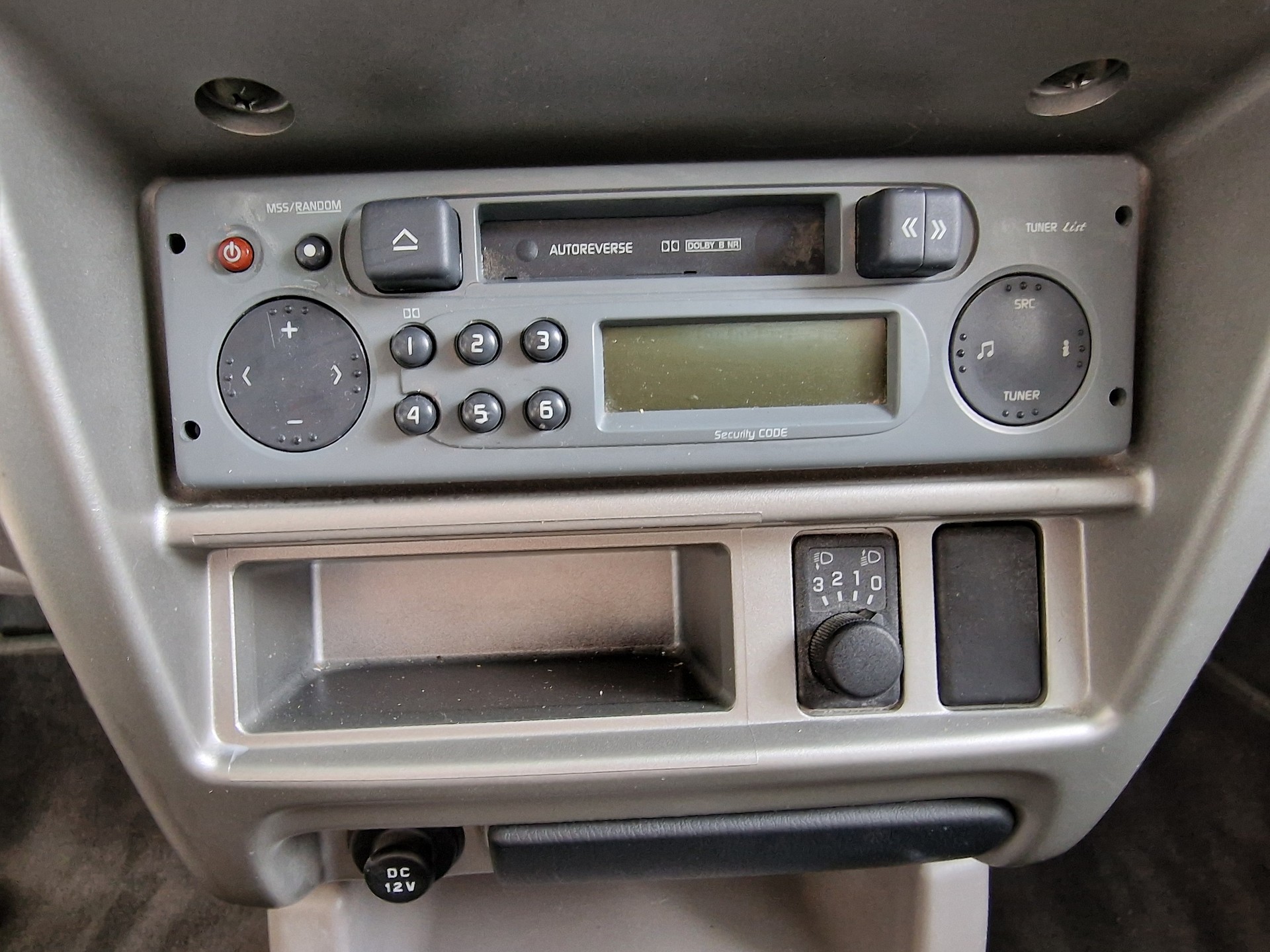 NISSAN Micra 1.4 Comfort Frisch MFK 12Mt Garantie - 10