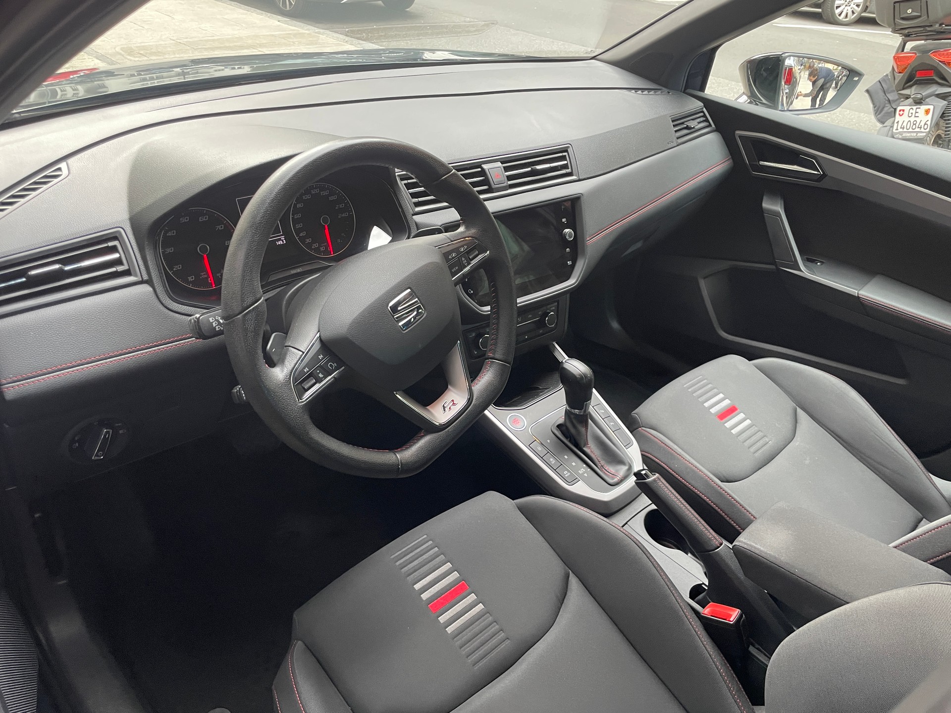 SEAT Arona 1.0TSI FR - 5