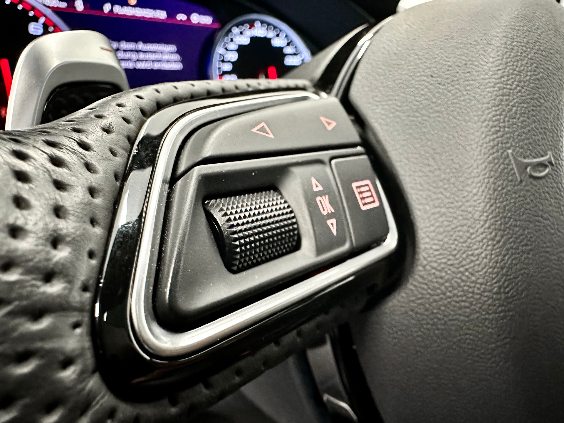 AUDI RS6 "ABT 666 PS " Avant 4.0 TFSI V8 quattro Tiptronic - 27