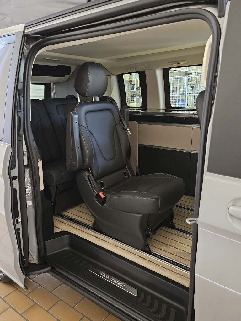 MERCEDES-BENZ Marco Polo V 300 d 4Matic - 15